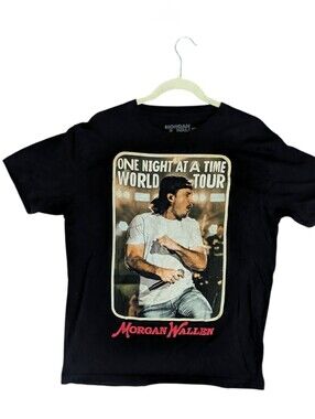 Morgan Wallen One Night At A Time World Tour Country Music T-shirt Size Large